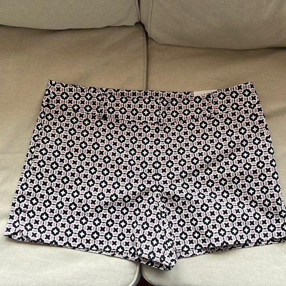 NWT Loft Riviera shorts - Picture 4 of 9
